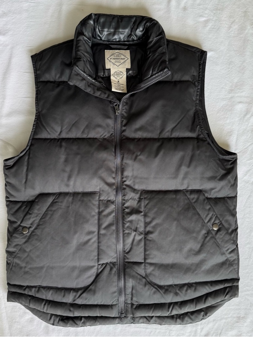 St. John’s Bay Men’s M Black Dark Grey Puffer Vest Full Zip Quilted